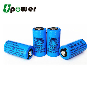 3.7V <span class=keywords><strong>Rechargeable</strong></span> <span class=keywords><strong>CR123A</strong></span> 3V <span class=keywords><strong>Lithium</strong></span> Batterie Cylindrique CR17335 Vélos Jouets Bateaux Véhicules Électriques Électronique Grand Public 1300mAh