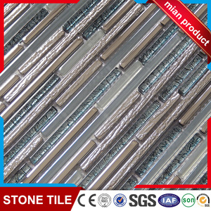 Popular salpicaduras de <span class=keywords><strong>color</strong></span> blanco de aluminio mezcla de cristal de mosaico de vidrio para Cocina - Product Image 4