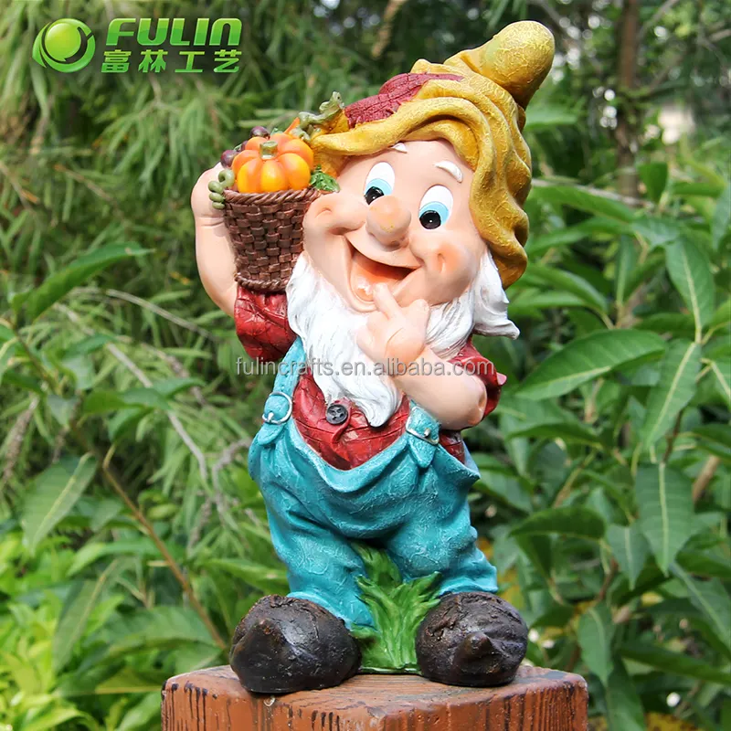 QIANSHENG 2PCS Male and Female Skeleton Gnome Couple Garden Gnomes Statue Zombie Gnome Sculptures Resin Dwarf Figurines for Indoor Home Ornaments Outdoor Patio Yard Lawn Porch Decor