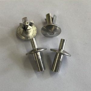 Utilisez Southco Hammer Rivets à entraînement à tête fraisée antivol faciles à installer pour les gros travaux Petits travaux entre 1/4*3/4 - Product Image 6