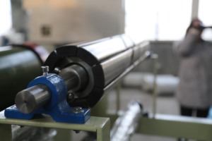 China <strong>Supplier</strong> <strong>High</strong> <strong>Quality</strong> PE/<strong>EPE</strong> <strong>Sheet</strong> Film <strong>Foam</strong> Laminating <strong>Machine</strong> - Product Image 4