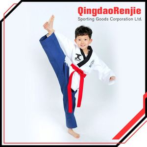 Unisex Poomsae Maestro <span class=keywords><strong>de</strong></span> Taekwondo <span class=keywords><strong>Uniforme</strong></span> - Product Image 4