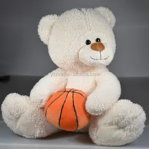 Campione gratuito peluche orso bianco giocattoli con orso da basket farcito orso da basket giocattolo peluche mano con palla