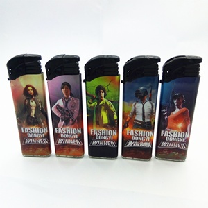 Dongyi2019 Nouvelle Arrivée Top Vente Mode <span class=keywords><strong>Pas</strong></span> <span class=keywords><strong>Cher</strong></span> Haute Qualité Coloré Ultra mince En Plastique briquet Électrique 81*27.4 * 9mm-DY 1702 - Product Image 1