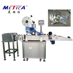 Automatic label applicator machine for pouches flat transparent film sticker paging labeling machine with feeder