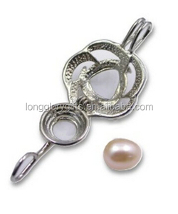 <span class=keywords><strong>Collana</strong></span> con Ciondolo a Forma <span class=keywords><strong>di</strong></span> Rosa con <span class=keywords><strong>Perla</strong></span> dei Desideri Autentica e Unica, con Catena a Serpente - Product Image 6