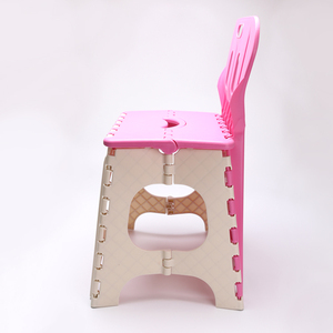 Silla Plegable de Plástico Ligera en Varios Colores - Product Image 3