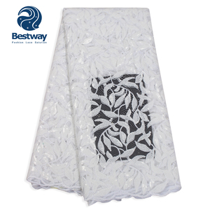 Tessuto in Pizzo Africano Bestway 2026 con Motivo a Foglie Rosso Vino e Paillettes Ricamate - Product Image 5