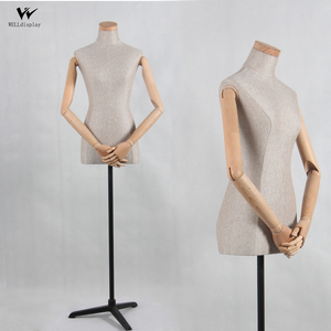 ชุดหุ่นหญิงเปลือยร่างส่วนบนแบบใช้แล้ว - Product Image 1