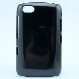 In bianco nero cassa dura del pc della copertura posteriore per blackberry 9720