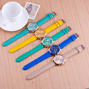 นาฬิกาแฟชั่นเจนีวาพิมพ์ลายดอกไม้พลาสติก - Product Image 2