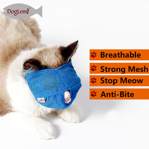 Bozal Ajustable para Gato, Accesorio de Nailon Transpirable y Cuero con Cintas y Luces, Característica Personalizada para Gatos y Perros - Product Image 3