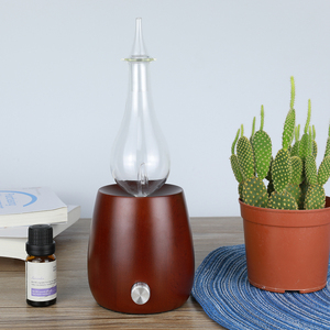 Máy Phun Sương Bằng Gỗ Thủy Tinh Thanh Lịch Để Duy Trì Tính Toàn Vẹn Của Tinh Dầu Của Bạn - Product Image 1