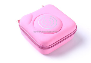 Fujifilm <span class=keywords><strong>instax</strong></span> <span class=keywords><strong>mini</strong></span> <span class=keywords><strong>8</strong></span> appareil argentique Instantané rose sac avec sangle - Product Image 2