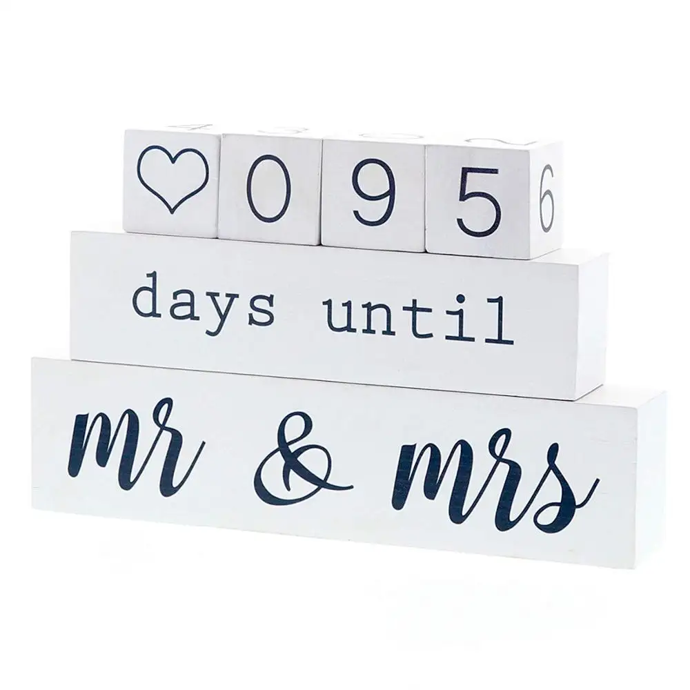 Custom Design Mr and Mrs Wooden Block Wedding Day Countdown Calendar
