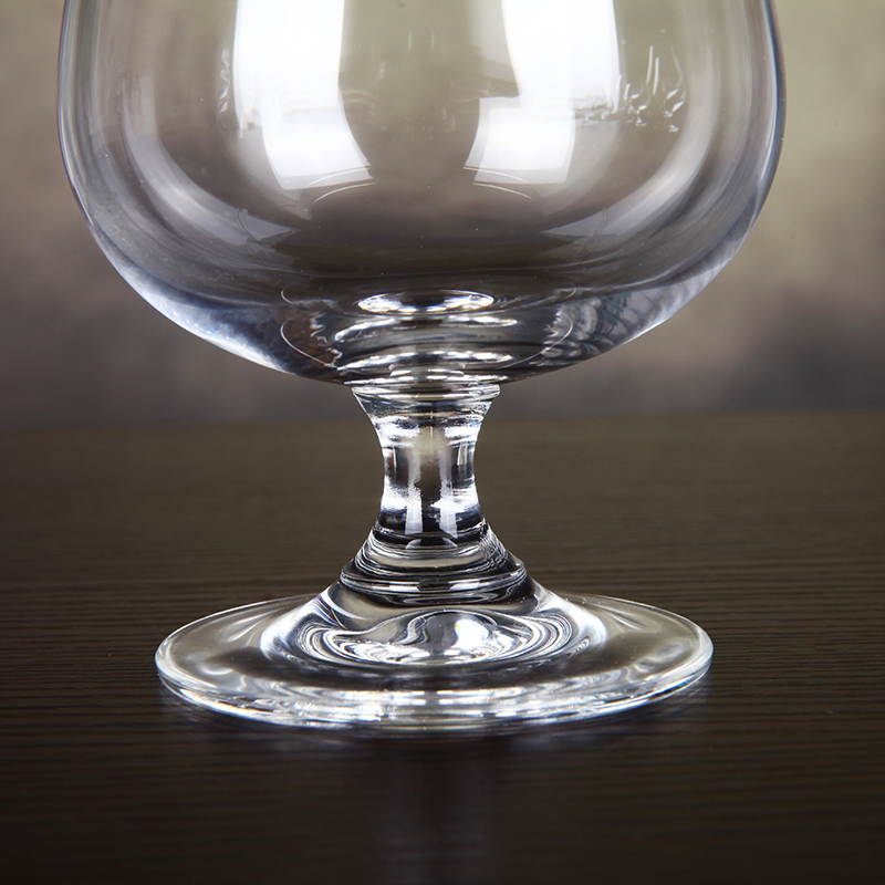 Haonai 625ml Brandy Snifter Crystal Brandy Glasses Beer Whiskey Drinking Glasses Strong Sturdy High Quality and Stylish