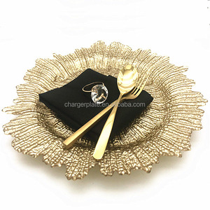 Plaque de chargeur à fleurs <span class=keywords><strong>en</strong></span> <span class=keywords><strong>verre</strong></span> coloré, décoration de mariage, vintage, vente <span class=keywords><strong>en</strong></span> gros <span class=keywords><strong>pas</strong></span> <span class=keywords><strong>cher</strong></span> - Product Image 6