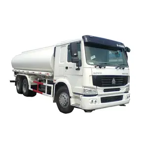 XDR 6*4双轴20000升豪沃浇水油罐车车