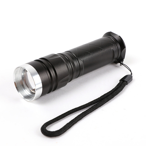 <span class=keywords><strong>10</strong></span> vatios defensa linterna recargable de aluminio Seguridad Policía linterna LED - Product Image 3