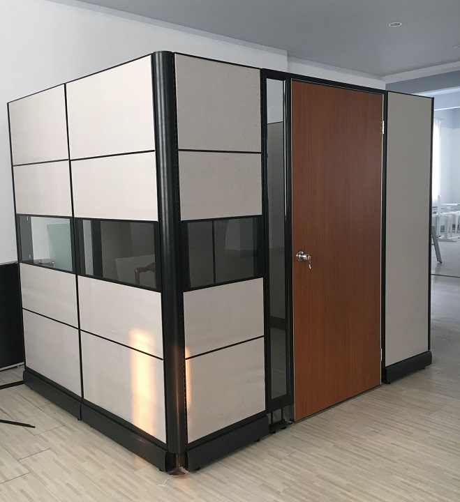 Modern Ergonomic Office Cubicle with Door & High Partition Wall ...