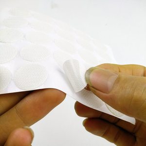 حلقة وخطاف مخصصة ، نقطة ، 20 "، ذاتي ، وحلقة ، حلقة خطاف بيضاء للعملة المعدنية مع ظهر لاصق - Product Image 6