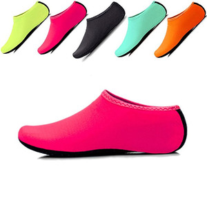 Coicodaa Chaussettes Aquatiques Unisexe Adulte Plates et Souples pour la Natation en Extérieur, la Plongée, la Marche sur la Plage et les Sports Nautiques - Product Image 6