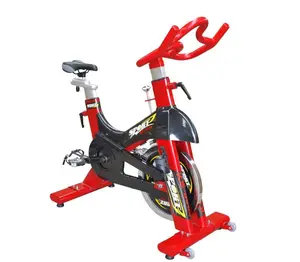 Cardio attrezzature palestra master fitness club cyclette