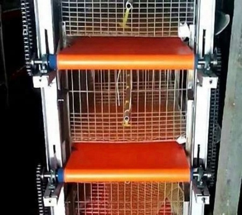 Модульная система ленточных клеток для навоза