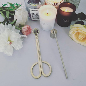 <span class=keywords><strong>Kit</strong></span> d'entretien des bougies en laiton doré de luxe, avec éteignoirs, coupe-mèches, ciseaux et trempettes - Product Image 6