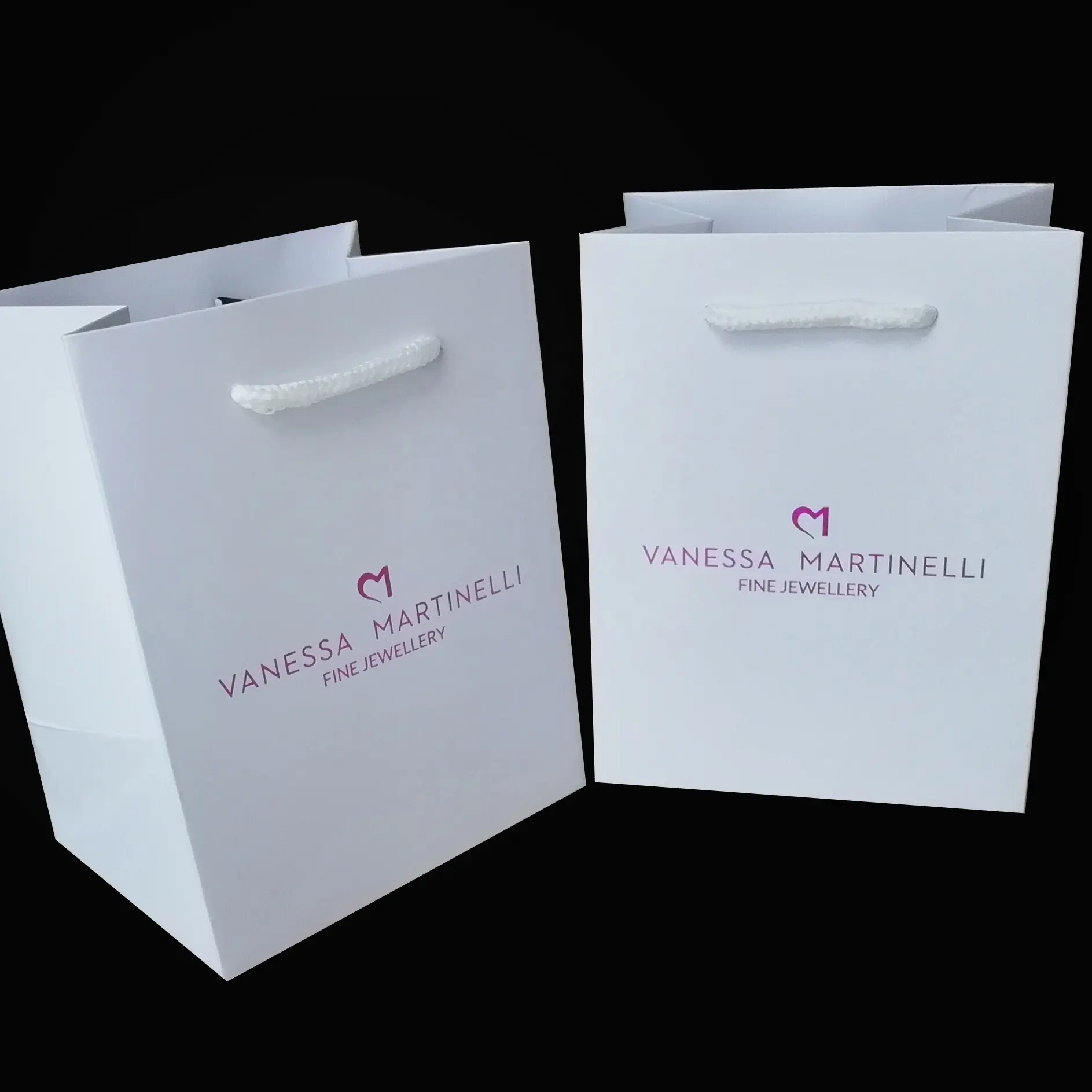 Bianco Personalizzato extra large shopping bag di carta usa e getta con lamina a caldo di colore rosa caldo logo