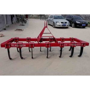 Sous-soleuse pour tracteur diesel YILI avec profondeur de travail de 80-150 cm, cultivateur agricole haute productivité à vendre - Product Image 2