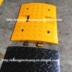 L'industriale resistente riduce gli incidenti zona di decelerazione esterna sicurezza del traffico <span class=keywords><strong>stradale</strong></span> dossi di gomma gobba dell'interruttore di velocità in vendita - Product Image 5