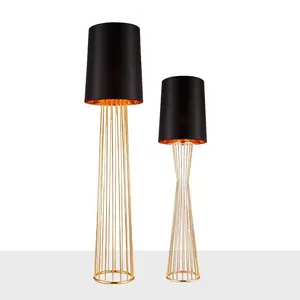 Postmoderne Nordic Metal Gold Stehle uchte LED Standard Lampe Hotel Dekoration Licht