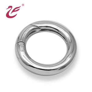 Progettato <span class=keywords><strong>per</strong></span> soddisfare le vostre esigenze 925 <span class=keywords><strong>chiusura</strong></span> <span class=keywords><strong>chiusura</strong></span> in argento Sterling fermaglio con fibbia rotonda <span class=keywords><strong>per</strong></span> bracciale e collana - Product Image 2