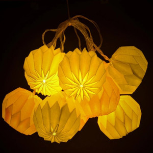 Ấm trắng LED Đèn lồng tròn Pin hoạt động Cổ Tích giáng sinh Vòng hoa ánh sáng cho đám cưới trang trí nhà lấy cảm hứng từ Giấy origami - Product Image 2