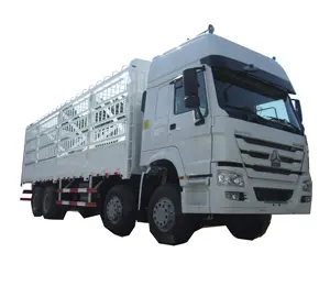 12 גלגל Sinotruck Howo גדר מטען משאית עבור חקלאי ועיסוק צדדי תחבורה