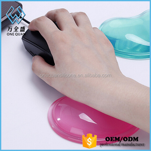 Hình trái tim trong suốt chất lỏng độc đáo chuột Pad floaters cổ tay phần còn lại - Product Image 6