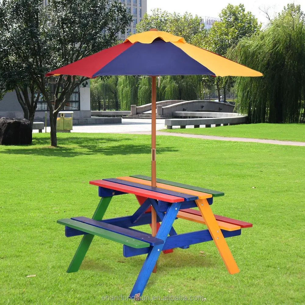 Conjunto de mesa para crianças, mesa de piquenique para jardim com guarda-chuva de madeira arco-íris