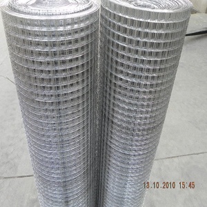 Mailles de fil soudées galvanisées 4x4, haute densité, à bas <span class=keywords><strong>prix</strong></span>, <span class=keywords><strong>pour</strong></span> panneau de clôture - Product Image 4