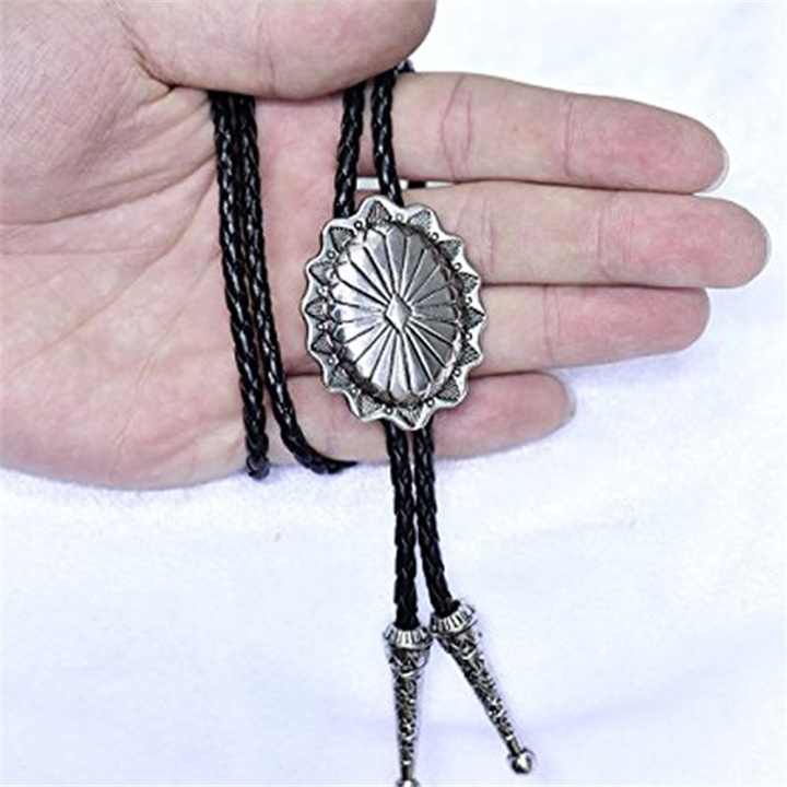 Direct Wholesale Costume Jewelry Supplies Antique Silver Celt Jewelry Shirt Bolo Tie Necklace