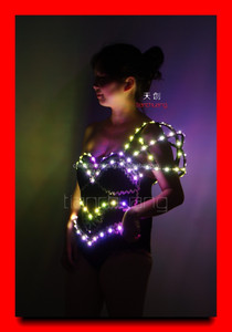 OEM Personalizado por Usted Mismo en este Elegante Vestido de Traje de Baile Brillante LED - Product Image 1