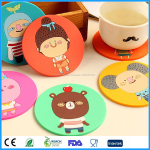 Flores redondas Personalizadas Individuales Taza/Café <span class=keywords><strong>PVC</strong></span> Blando/Montaña <span class=keywords><strong>De</strong></span> Silicona - Product Image 5