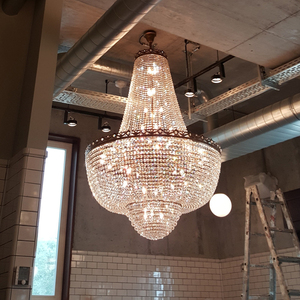 Lampadario di Lusso Moderno in <span class=keywords><strong>Cristallo</strong></span> K9 con Struttura in Ottone Anticato Stile Francese per Illuminazione e Arredamento Domestico - Product Image 1