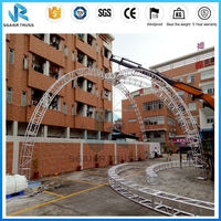Sistema de armazón de iluminación de techo semicircular curvo de escenario de concierto de aluminio para eventos a la venta