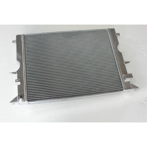 Radiateur de voiture de course automobile en aluminium pour <span class=keywords><strong>LAND</strong></span>-<span class=keywords><strong>ROVER</strong></span> Defender & <span class=keywords><strong>Discovery</strong></span> <span class=keywords><strong>200</strong></span> <span class=keywords><strong>TDI</strong></span> 2.5 Turbo Diesel 1989-94 - Product Image 1