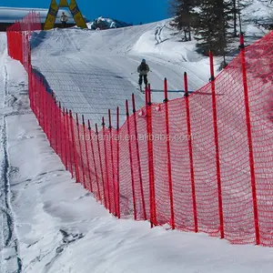 带滑雪杆的PE打结滑雪场安全网护栏网