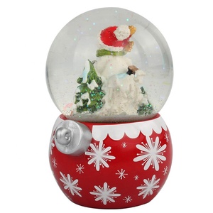 Hot Bán 100Mm Polyresin Cơ Sở Thủy Tinh Giáng Sinh Trang Trí Nội Thất Santa Claus Nước Quay Quả Cầu Tuyết - Product Image 5