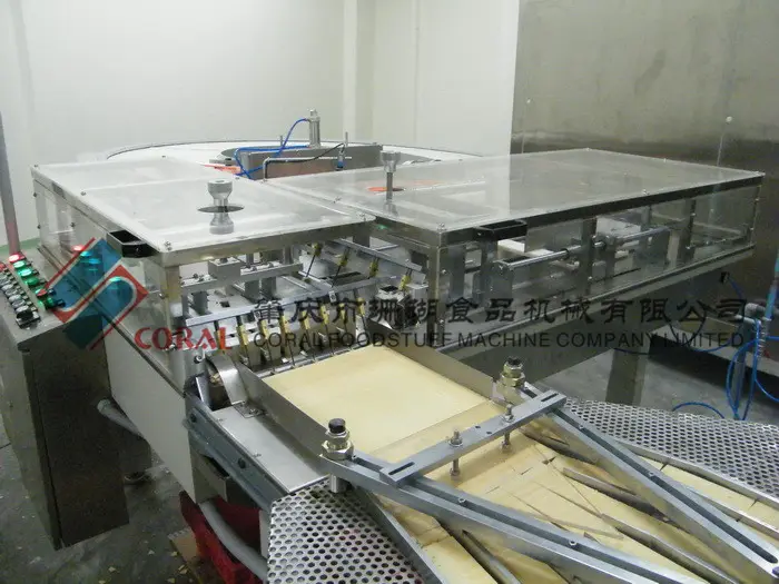 Kaliteli tam otomatik Waffle üretim hattı aperatif gofret makinesi komple hattı gofret yapma makinesi