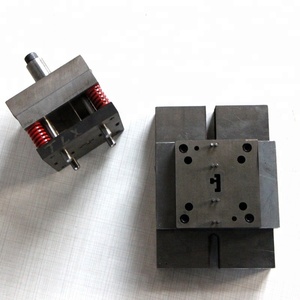 Nuovo Disegno di Componenti In Metallo Punch press die set - Product Image 4