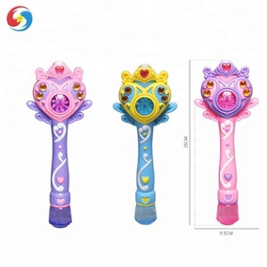 2018 sıcak elektrikli kabarcık değneklerini işık ve müzik ile kabarcık makinesi su ile bubble Maker - Product Image 1